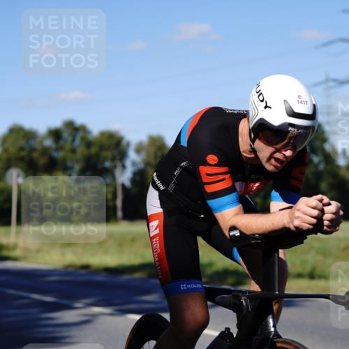 07.09.2025 - 19. Norderstedt Triathlon Michael Burmester http://msf.ph/oto/8841766 07.09.2025 15:33:10 Radfahren 1417, 1449 meine-sportfotos.de