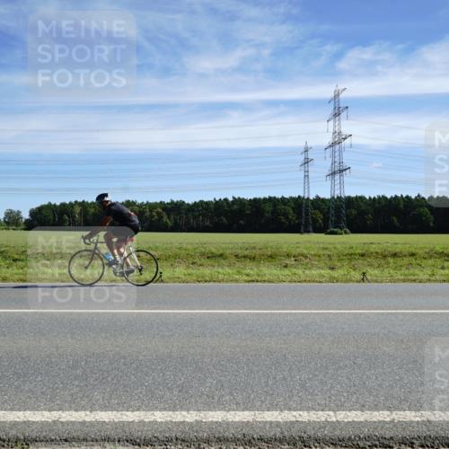 07.09.2025 - 19. Norderstedt Triathlon Michael Burmester http://msf.ph/oto/8841767 07.09.2025 12:26:54 Radfahren 194, 1256 meine-sportfotos.de