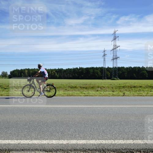 07.09.2025 - 19. Norderstedt Triathlon Michael Burmester http://msf.ph/oto/8841813 07.09.2025 12:27:06 Radfahren 187, 1370 meine-sportfotos.de