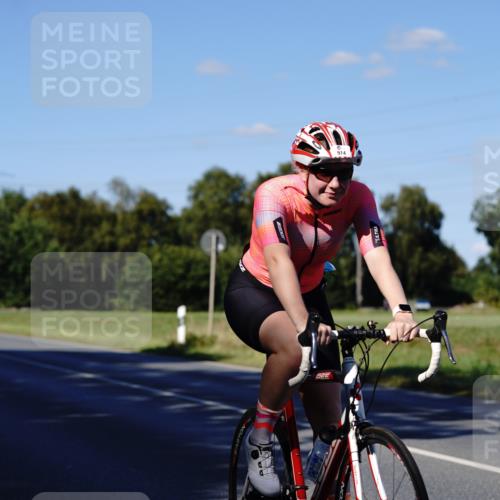 07.09.2025 - 19. Norderstedt Triathlon Michael Burmester http://msf.ph/oto/8841818 07.09.2025 15:33:57 Radfahren 914, 933, 1494, 1498, 1527, 1533 meine-sportfotos.de