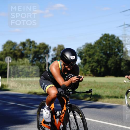 07.09.2025 - 19. Norderstedt Triathlon Michael Burmester http://msf.ph/oto/8841837 07.09.2025 15:34:16 Radfahren 1500 meine-sportfotos.de