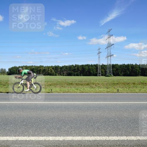 07.09.2025 - 19. Norderstedt Triathlon Michael Burmester http://msf.ph/oto/8841841 07.09.2025 14:33:57 Radfahren 369 meine-sportfotos.de