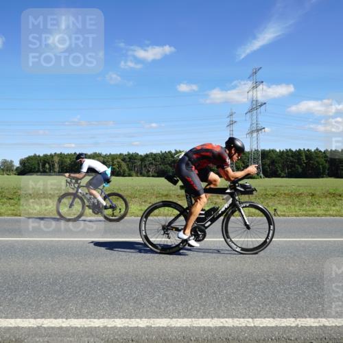 07.09.2025 - 19. Norderstedt Triathlon Michael Burmester http://msf.ph/oto/8841896 07.09.2025 14:34:07 Radfahren 962, 985, 997, 1039 meine-sportfotos.de