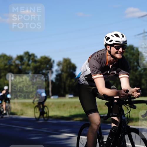 07.09.2025 - 19. Norderstedt Triathlon Michael Burmester http://msf.ph/oto/8841899 07.09.2025 15:36:12 Radfahren 381, 1473 meine-sportfotos.de