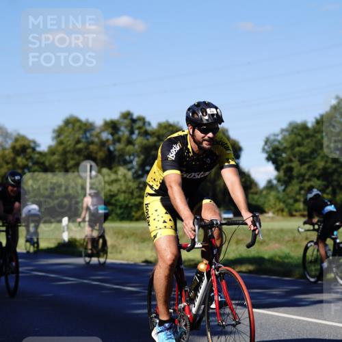 07.09.2025 - 19. Norderstedt Triathlon Michael Burmester http://msf.ph/oto/8841902 07.09.2025 15:36:18 Radfahren 935, 1484 meine-sportfotos.de
