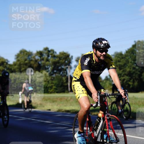 07.09.2025 - 19. Norderstedt Triathlon Michael Burmester http://msf.ph/oto/8841904 07.09.2025 15:36:18 Radfahren 935, 1484 meine-sportfotos.de