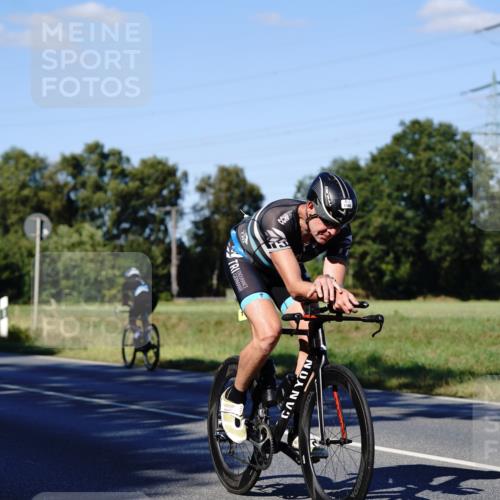 07.09.2025 - 19. Norderstedt Triathlon Michael Burmester http://msf.ph/oto/8841908 07.09.2025 15:36:19 Radfahren 935, 1484 meine-sportfotos.de