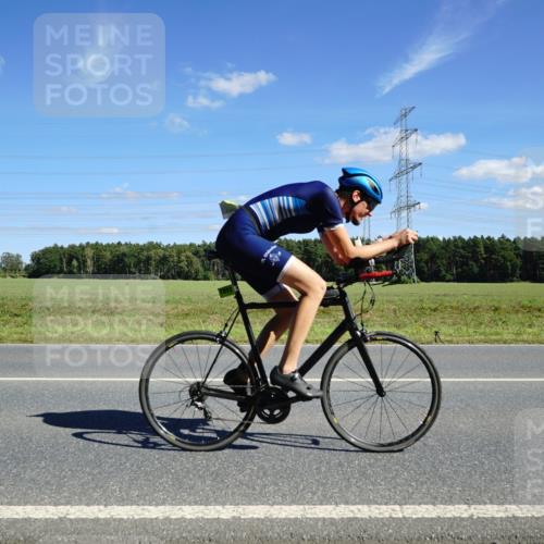07.09.2025 - 19. Norderstedt Triathlon Michael Burmester http://msf.ph/oto/8841910 07.09.2025 14:34:12 Radfahren 1511 meine-sportfotos.de