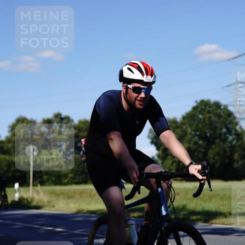 07.09.2025 - 19. Norderstedt Triathlon Michael Burmester http://msf.ph/oto/8841917 07.09.2025 15:36:30 Radfahren 1418, 1538 meine-sportfotos.de