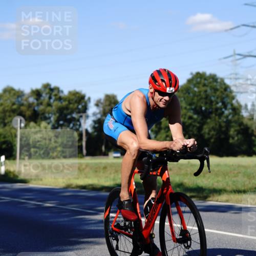 07.09.2025 - 19. Norderstedt Triathlon Michael Burmester http://msf.ph/oto/8841925 07.09.2025 15:36:37 Radfahren 1424, 1514, 1529 meine-sportfotos.de