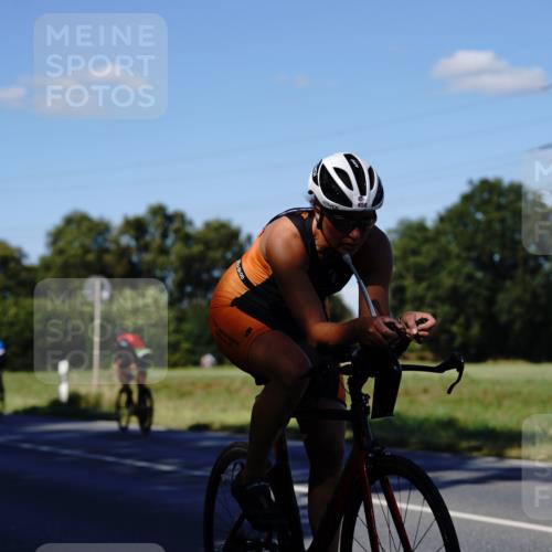 07.09.2025 - 19. Norderstedt Triathlon Michael Burmester http://msf.ph/oto/8841937 07.09.2025 15:36:54 Radfahren 458, 934, 1403 meine-sportfotos.de