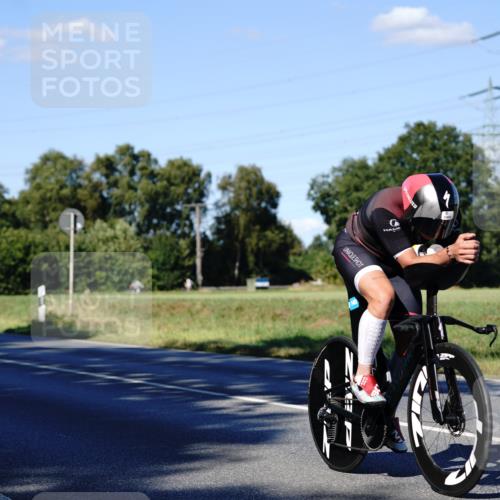 07.09.2025 - 19. Norderstedt Triathlon Michael Burmester http://msf.ph/oto/8841939 07.09.2025 15:36:55 Radfahren 437, 458, 934, 1403 meine-sportfotos.de