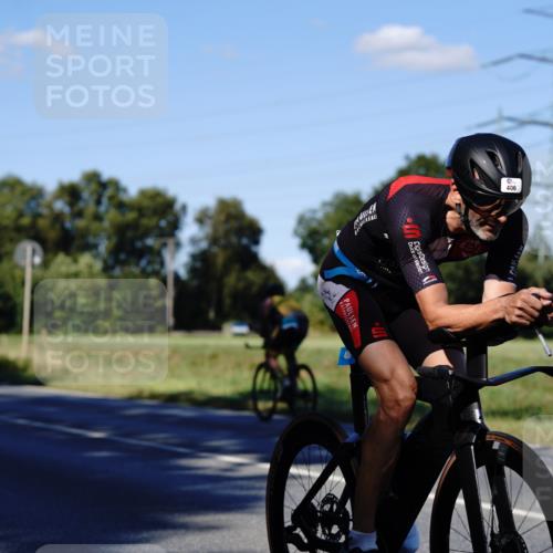 07.09.2025 - 19. Norderstedt Triathlon Michael Burmester http://msf.ph/oto/8841946 07.09.2025 15:37:05 Radfahren 384, 406, 1412 meine-sportfotos.de