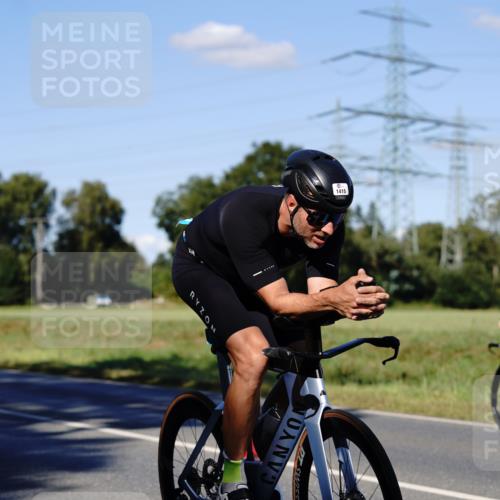 07.09.2025 - 19. Norderstedt Triathlon Michael Burmester http://msf.ph/oto/8841957 07.09.2025 15:37:32 Radfahren 1405, 1415, 1476 meine-sportfotos.de
