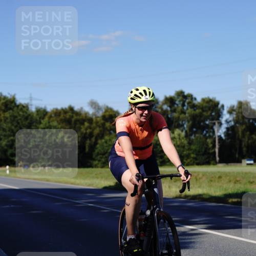 07.09.2025 - 19. Norderstedt Triathlon Michael Burmester http://msf.ph/oto/8841969 07.09.2025 15:38:00 Radfahren 390, 443, 454, 893 meine-sportfotos.de