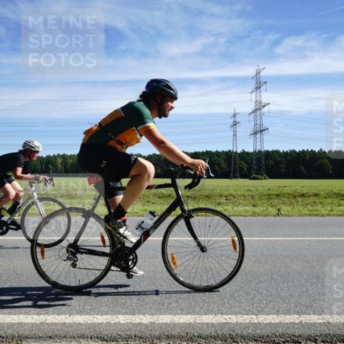 07.09.2025 - 19. Norderstedt Triathlon Michael Burmester http://msf.ph/oto/8841974 07.09.2025 12:27:45 Radfahren 157, 1269, 1283 meine-sportfotos.de