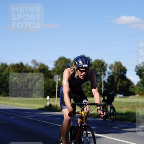 07.09.2025 - 19. Norderstedt Triathlon Michael Burmester http://msf.ph/oto/8841987 07.09.2025 15:38:45 Radfahren 402, 408, 882, 1442 meine-sportfotos.de