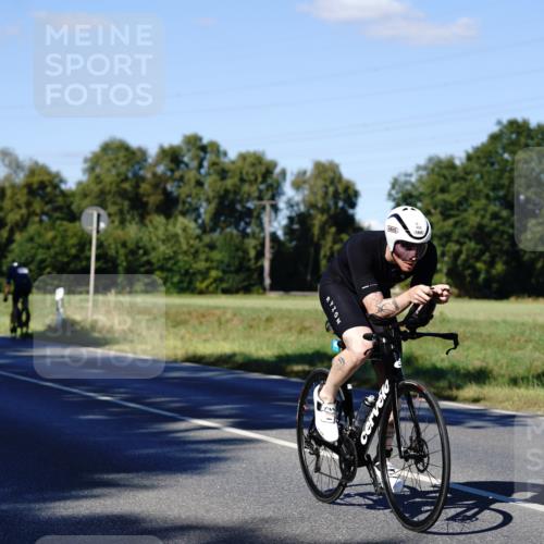 07.09.2025 - 19. Norderstedt Triathlon Michael Burmester http://msf.ph/oto/8841996 07.09.2025 15:38:49 Radfahren 402, 504, 1432, 1442, 1454 meine-sportfotos.de