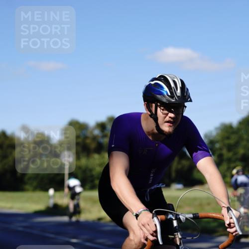 07.09.2025 - 19. Norderstedt Triathlon Michael Burmester http://msf.ph/oto/8842013 07.09.2025 15:39:04 Radfahren 1452 meine-sportfotos.de