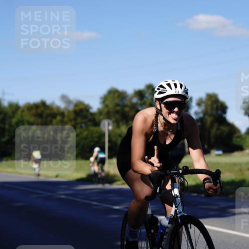 07.09.2025 - 19. Norderstedt Triathlon Michael Burmester http://msf.ph/oto/8842020 07.09.2025 15:39:13 Radfahren 522, 918, 947 meine-sportfotos.de