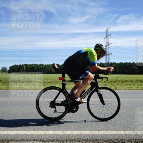 07.09.2025 - 19. Norderstedt Triathlon Michael Burmester http://msf.ph/oto/8842022 07.09.2025 12:28:01 Radfahren 732, 1237, 1376 meine-sportfotos.de