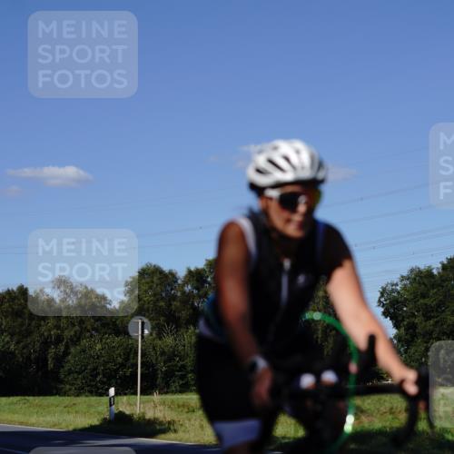 07.09.2025 - 19. Norderstedt Triathlon Michael Burmester http://msf.ph/oto/8842037 07.09.2025 15:39:56 Radfahren 461, 954 meine-sportfotos.de
