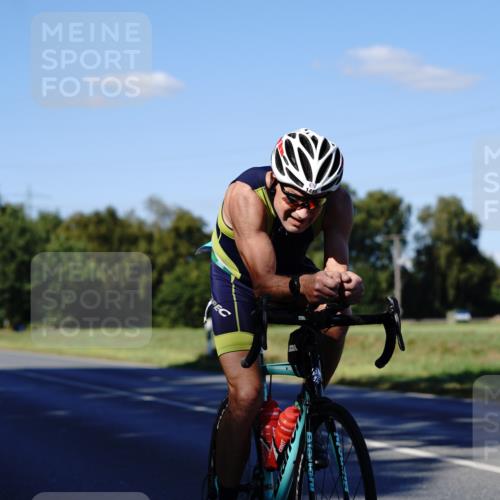 07.09.2025 - 19. Norderstedt Triathlon Michael Burmester http://msf.ph/oto/8842044 07.09.2025 15:40:01 Radfahren 924, 954, 1455, 1464 meine-sportfotos.de