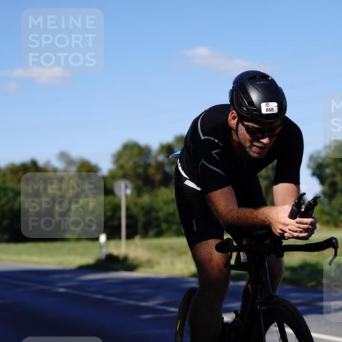 07.09.2025 - 19. Norderstedt Triathlon Michael Burmester http://msf.ph/oto/8842063 07.09.2025 15:40:18 Radfahren 501, 868, 1497, 1526 meine-sportfotos.de