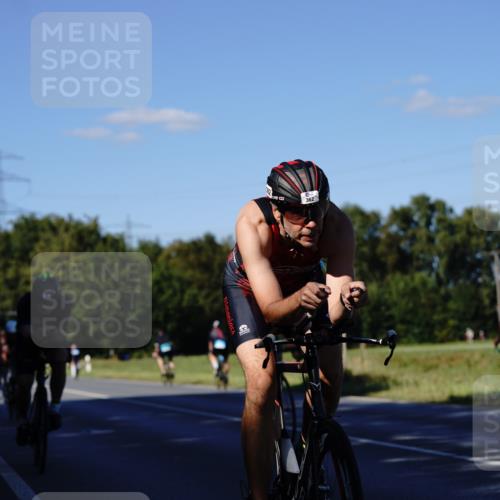 07.09.2025 - 19. Norderstedt Triathlon Michael Burmester http://msf.ph/oto/8842091 07.09.2025 15:41:19 Radfahren 362, 396, 550, 864, 1413 meine-sportfotos.de