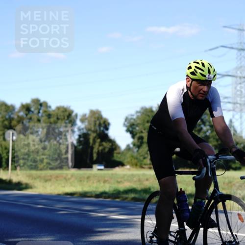07.09.2025 - 19. Norderstedt Triathlon Michael Burmester http://msf.ph/oto/8842119 07.09.2025 15:41:54 Radfahren 365, 432, 465, 487, 499, 870, 871, 878, 889 meine-sportfotos.de
