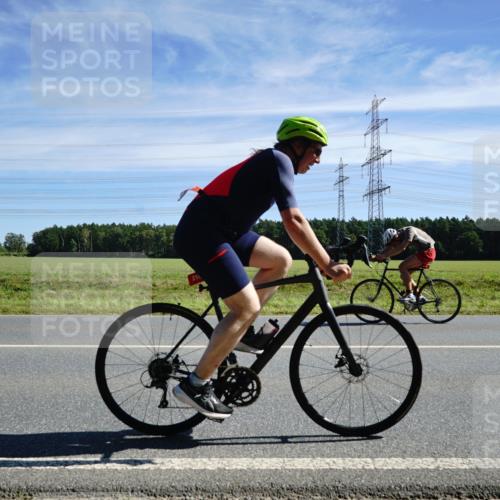 07.09.2025 - 19. Norderstedt Triathlon Michael Burmester http://msf.ph/oto/8842124 07.09.2025 12:28:31 Radfahren 210, 212, 696, 780, 858, 1329 meine-sportfotos.de