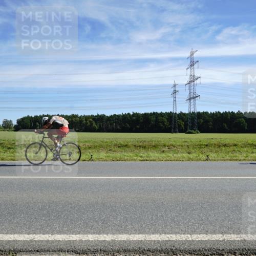 07.09.2025 - 19. Norderstedt Triathlon Michael Burmester http://msf.ph/oto/8842130 07.09.2025 12:28:31 Radfahren 210, 212, 696, 780, 858, 1329 meine-sportfotos.de