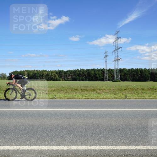 07.09.2025 - 19. Norderstedt Triathlon Michael Burmester http://msf.ph/oto/8842132 07.09.2025 14:35:18 Radfahren 394, 988 meine-sportfotos.de