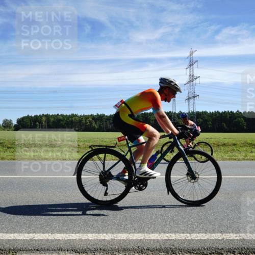 07.09.2025 - 19. Norderstedt Triathlon Michael Burmester http://msf.ph/oto/8842136 07.09.2025 12:28:32 Radfahren 210, 212, 262, 696, 780, 858, 1214, 1329 meine-sportfotos.de