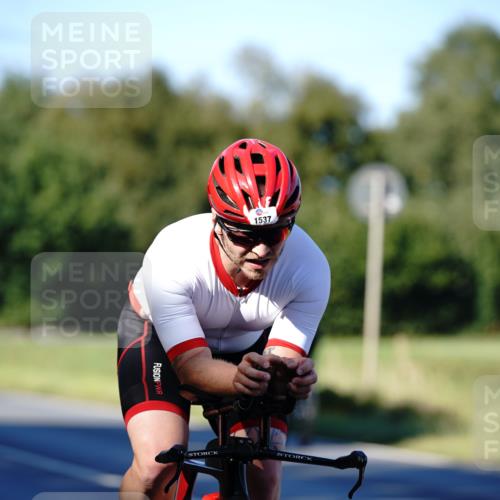 07.09.2025 - 19. Norderstedt Triathlon Michael Burmester http://msf.ph/oto/8842138 07.09.2025 15:42:28 Radfahren 1537 meine-sportfotos.de