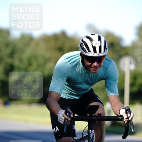 07.09.2025 - 19. Norderstedt Triathlon Michael Burmester http://msf.ph/oto/8842142 07.09.2025 15:42:35 Radfahren 515, 520, 953 meine-sportfotos.de