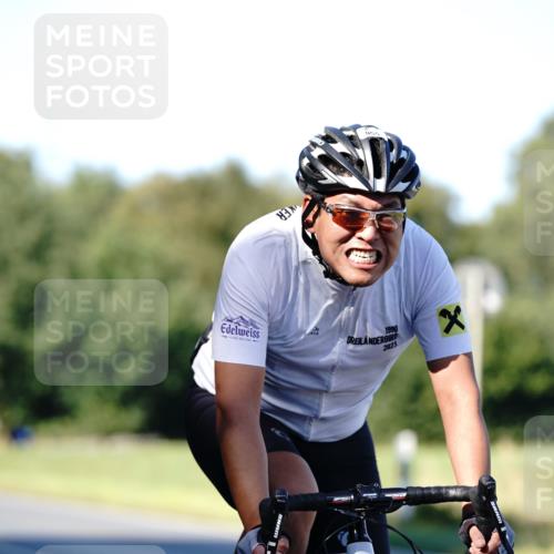 07.09.2025 - 19. Norderstedt Triathlon Michael Burmester http://msf.ph/oto/8842158 07.09.2025 15:42:42 Radfahren 378, 535, 955 meine-sportfotos.de