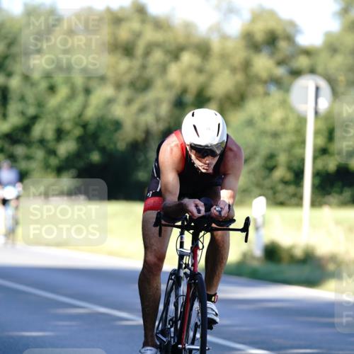 07.09.2025 - 19. Norderstedt Triathlon Michael Burmester http://msf.ph/oto/8842161 07.09.2025 15:42:49 Radfahren 415, 429, 925 meine-sportfotos.de
