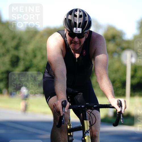 07.09.2025 - 19. Norderstedt Triathlon Michael Burmester http://msf.ph/oto/8842170 07.09.2025 15:42:53 Radfahren 429, 549, 1427, 1534 meine-sportfotos.de