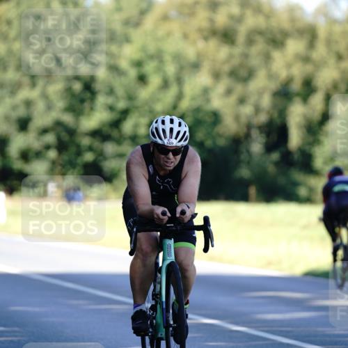 07.09.2025 - 19. Norderstedt Triathlon Michael Burmester http://msf.ph/oto/8842174 07.09.2025 15:42:55 Radfahren 549, 1411, 1427, 1534 meine-sportfotos.de