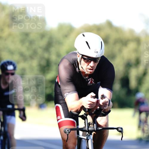 07.09.2025 - 19. Norderstedt Triathlon Michael Burmester http://msf.ph/oto/8842179 07.09.2025 15:42:56 Radfahren 549, 1411, 1427, 1534 meine-sportfotos.de