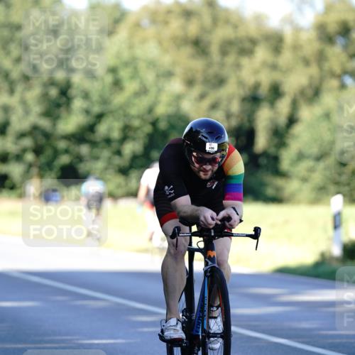 07.09.2025 - 19. Norderstedt Triathlon Michael Burmester http://msf.ph/oto/8842186 07.09.2025 15:43:05 Radfahren 496, 497, 1524, 1528 meine-sportfotos.de