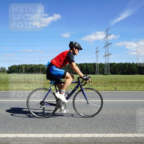07.09.2025 - 19. Norderstedt Triathlon Michael Burmester http://msf.ph/oto/8842198 07.09.2025 14:35:35 Radfahren 374, 1480 meine-sportfotos.de