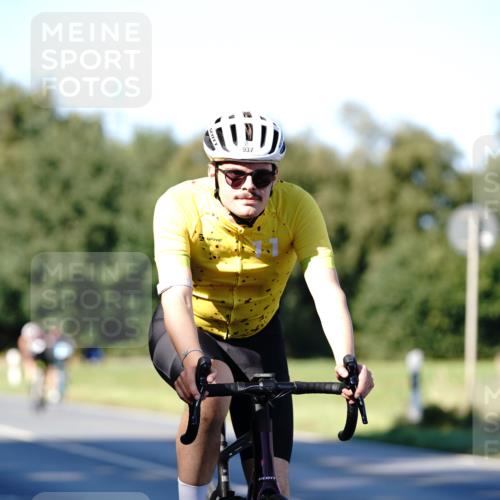 07.09.2025 - 19. Norderstedt Triathlon Michael Burmester http://msf.ph/oto/8842205 07.09.2025 15:43:17 Radfahren 534, 873, 937, 1423 meine-sportfotos.de