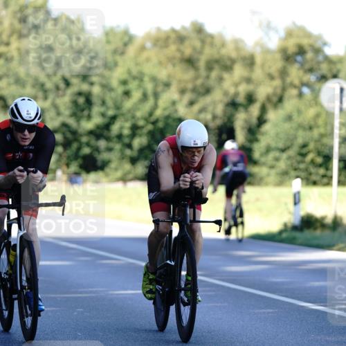 07.09.2025 - 19. Norderstedt Triathlon Michael Burmester http://msf.ph/oto/8842214 07.09.2025 15:43:25 Radfahren 505, 521, 524, 547, 1410, 1437 meine-sportfotos.de