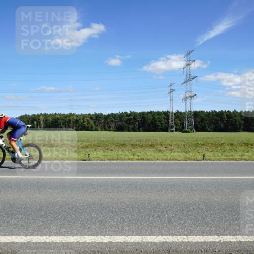 07.09.2025 - 19. Norderstedt Triathlon Michael Burmester http://msf.ph/oto/8842222 07.09.2025 14:35:45 Radfahren 958 meine-sportfotos.de
