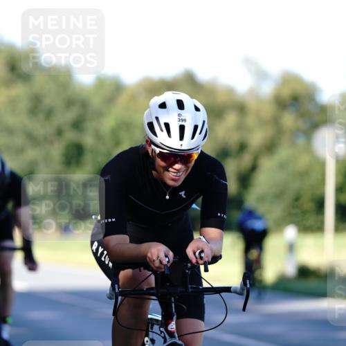 07.09.2025 - 19. Norderstedt Triathlon Michael Burmester http://msf.ph/oto/8842235 07.09.2025 15:43:34 Radfahren 399, 493, 546, 957, 1420 meine-sportfotos.de