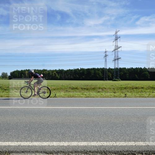 07.09.2025 - 19. Norderstedt Triathlon Michael Burmester http://msf.ph/oto/8842249 07.09.2025 12:29:05 Radfahren 851, 1345 meine-sportfotos.de