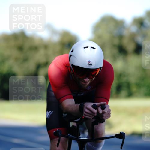 07.09.2025 - 19. Norderstedt Triathlon Michael Burmester http://msf.ph/oto/8842255 07.09.2025 15:43:55 Radfahren 507 meine-sportfotos.de
