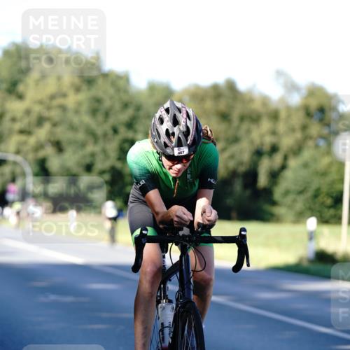 07.09.2025 - 19. Norderstedt Triathlon Michael Burmester http://msf.ph/oto/8842265 07.09.2025 15:44:14 Radfahren 467, 525, 866, 1495 meine-sportfotos.de